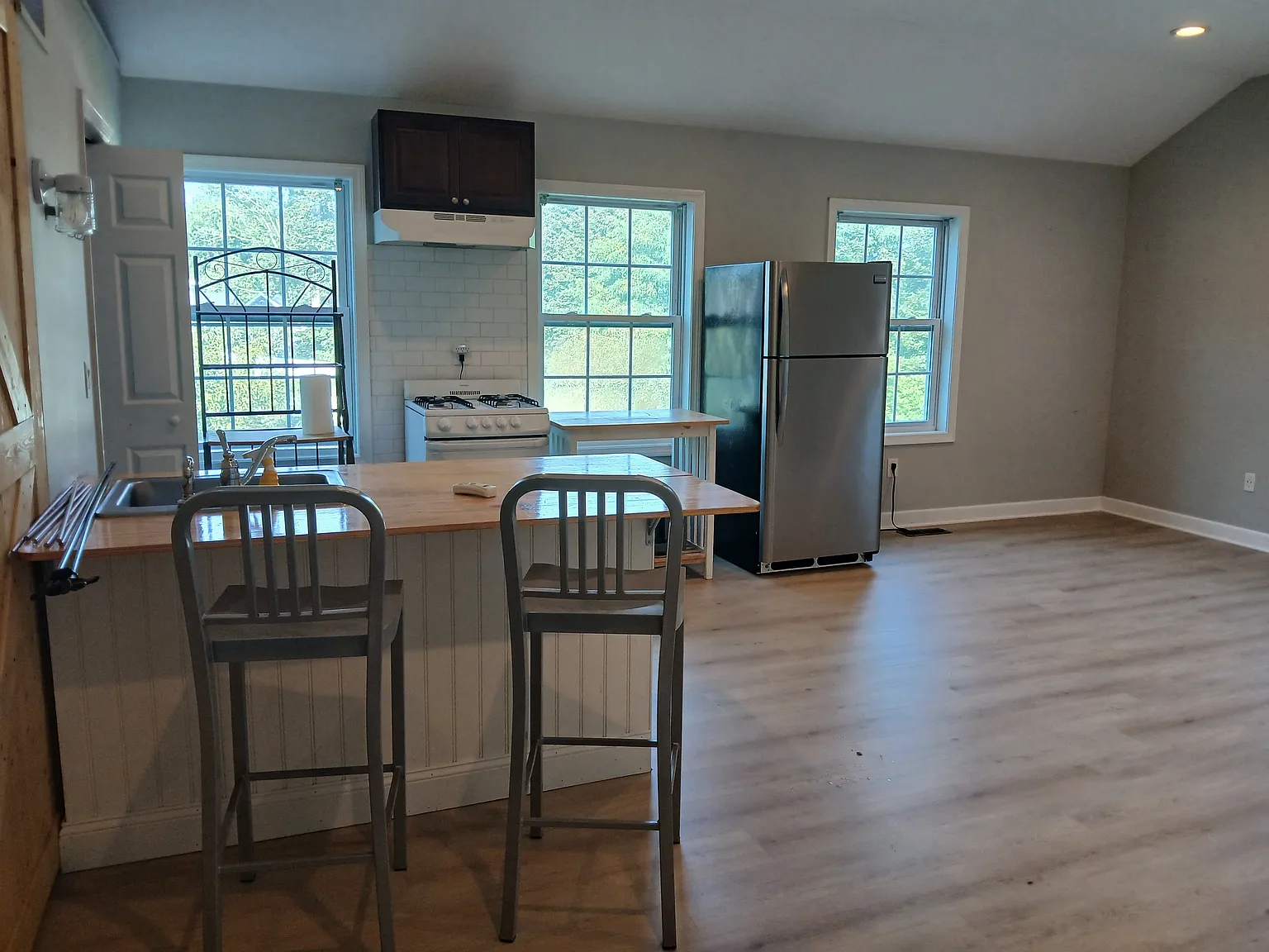 5 Sunset Hill Rd — Photo 3