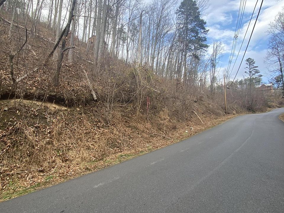 2nd image of Walker Trl