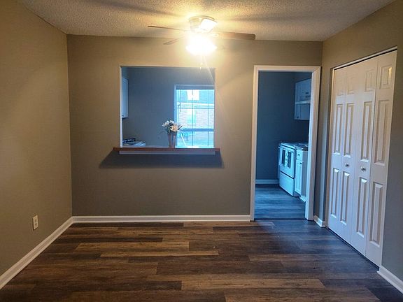 3rd image of 8721 Countryshire Ln APT 2
