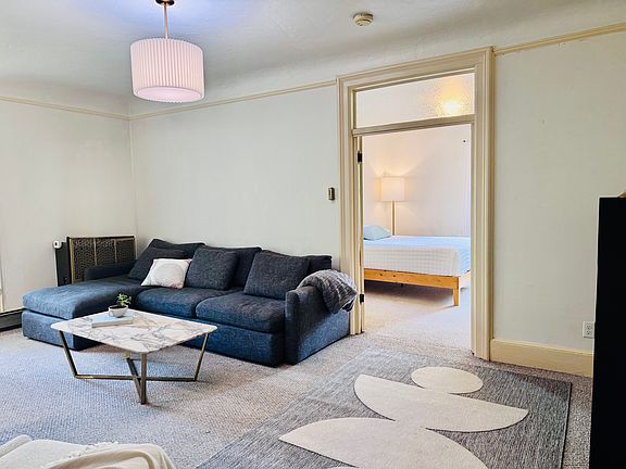 2nd image of 310 N Van Buren St #7