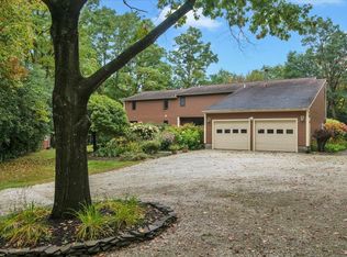 63 Phillip Lane, Shelburne, VT 05482