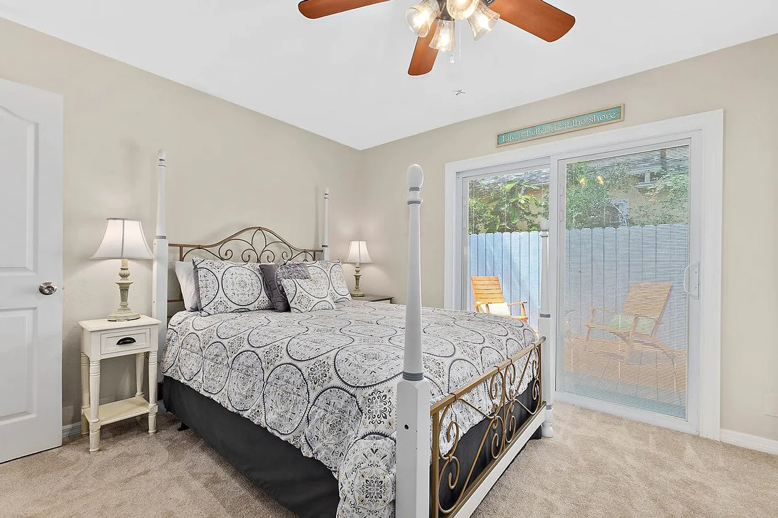 3 bed, 2.0 bath, 1420 sqft, $5,529 — Photo 4