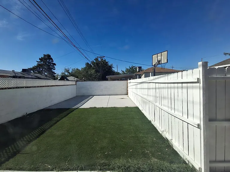 44141 11th St W — Photo 9