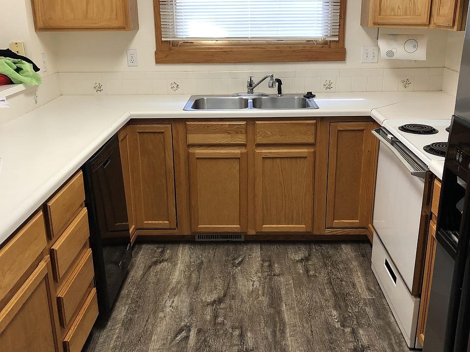 1st image of 150 Gena Cir #1