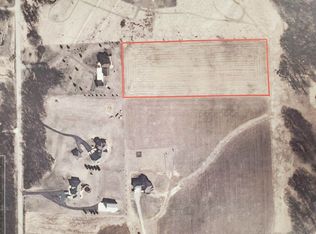 Bolton Rd, Freeport, IL 61032