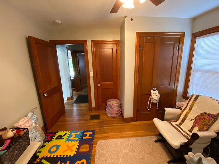122 E Francis Ave — Photo 20