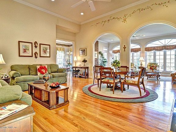 3rd image of 3128 Parkside Ln