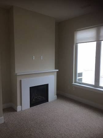 2nd image of 1 Rivers Edge Dr