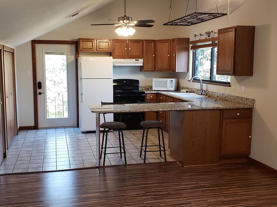 1st image of 8458 Oak Thicket