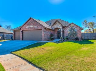 11764 SW 24th Ter, Yukon, OK 73099