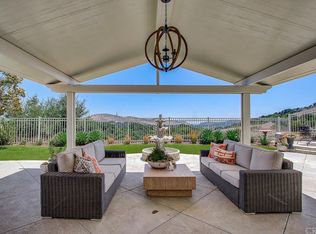 16 Via Babera, Rancho Santa Margarita, CA 92688