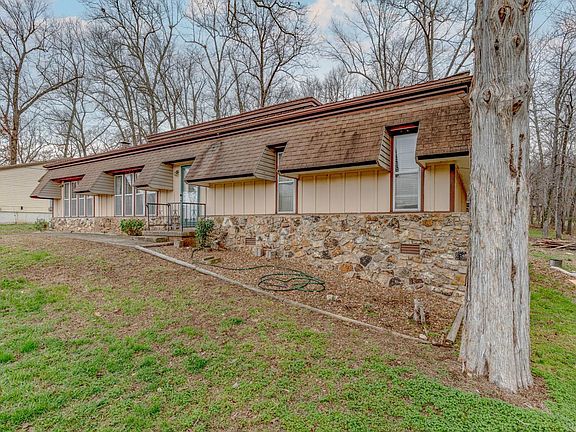 4th image of 53 Cherokee Rd