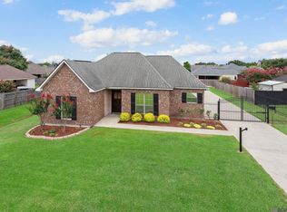 40314 Parker Rd, Prairieville, LA 70769