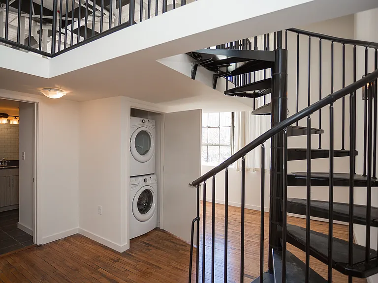 MC Kiser Lofts — Photo 8