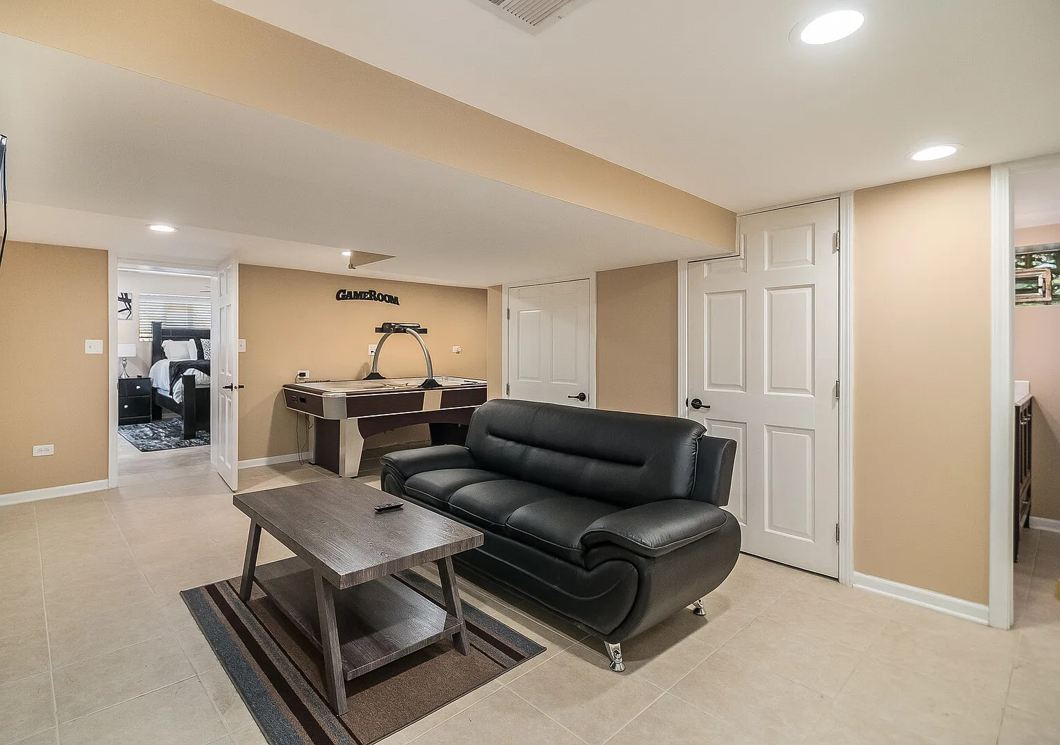 Lombard Rental - Edward St — Photo 2