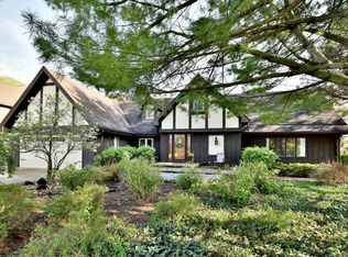 15W103 Lexington St, Elmhurst, IL 60126