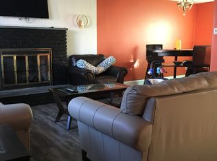 9967 Hardy Rd, Philadelphia, PA 19115