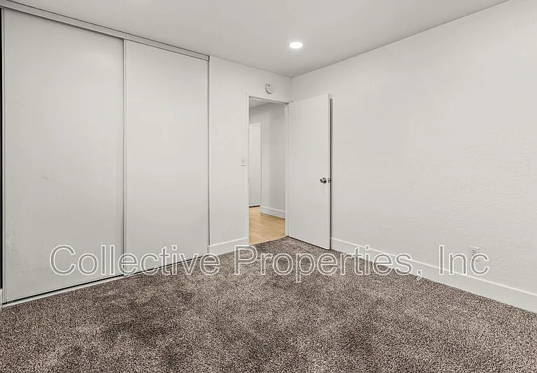 3965 Logan Ave #1 — Photo 14