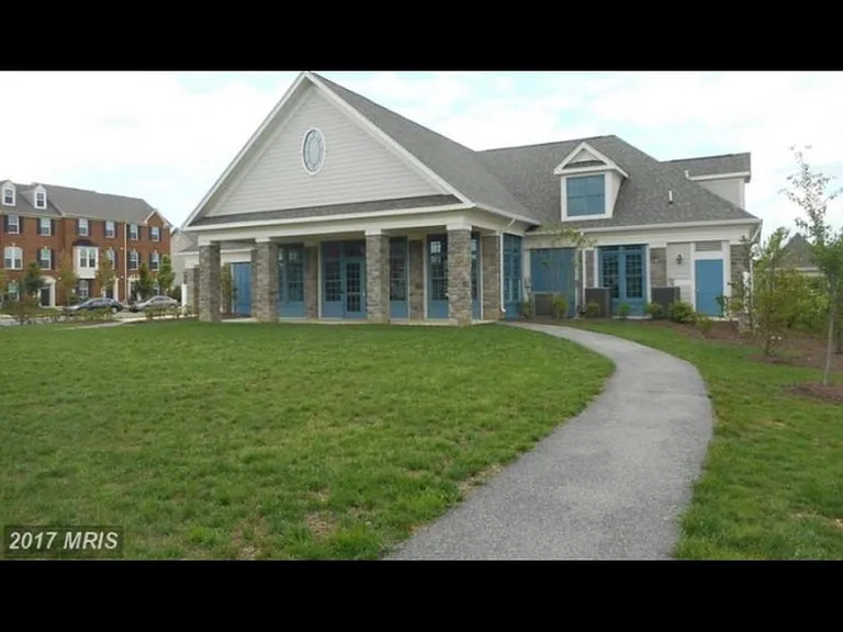 11761 Nationals Ln — Photo 33