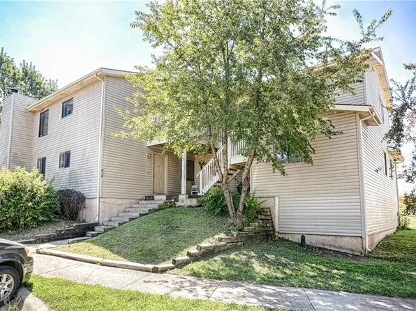 1315 E 123rd Ter, Olathe, KS 66061