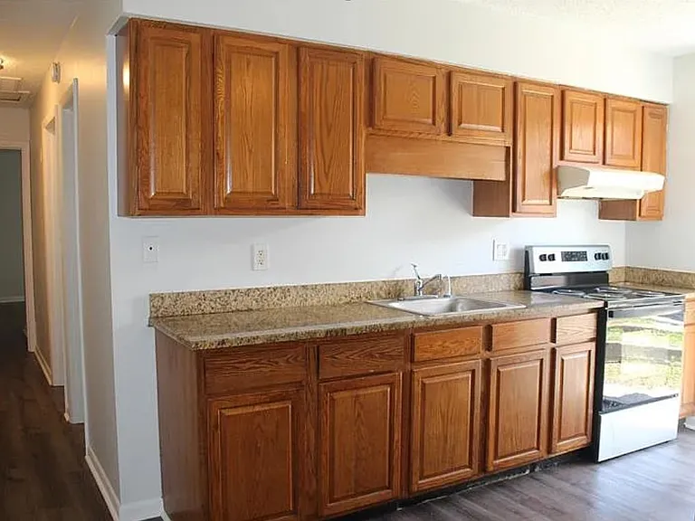 1132 Gilmore Ave #1132 — Photo 3