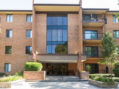 801 79th St APT 106, Darien, IL, 60561