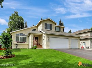 8718 Mendocino Cir, Eagle River, AK 99577
