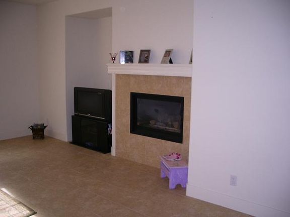Living Room with Gas Fireplace