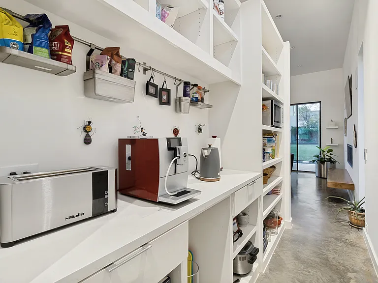 5343 Bonita Ave — Photo 10