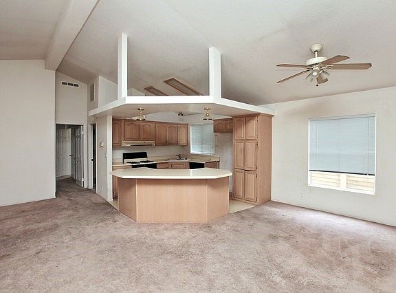 4th image of 19943 Emerald Creek Dr