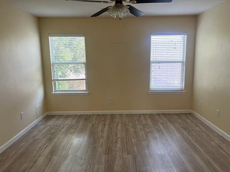 4131 Fairhope Oak St — Photo 9