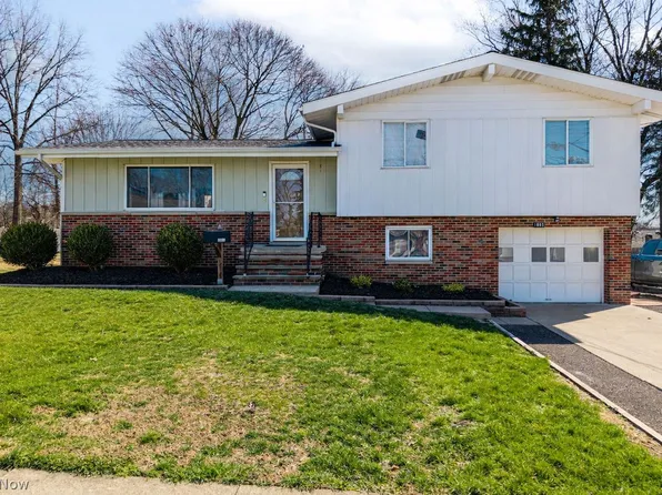 1883 Highview Ave, Akron, OH 44301