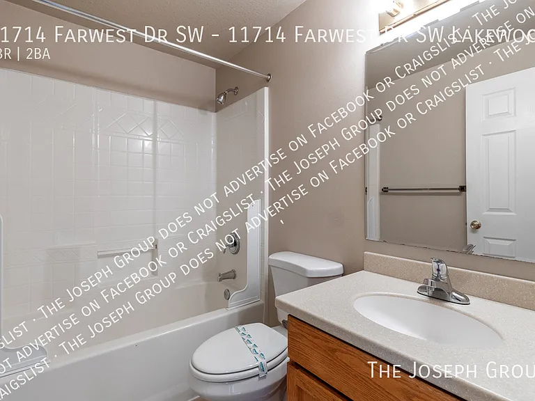 11714 Farwest Dr SW #11714 FARWEST DR SW — Photo 24