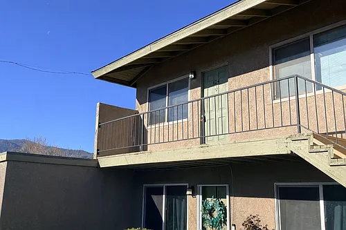 410 - 436 CA-202 Photo 1