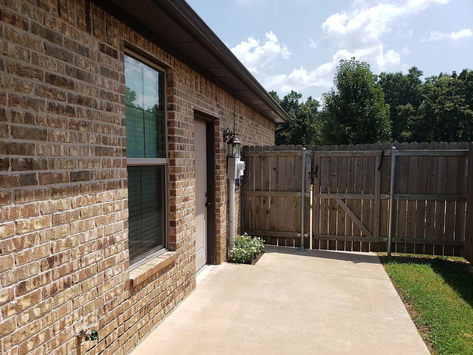 1401 B N Monte Vista- Mcelroy - 1 — Photo 3