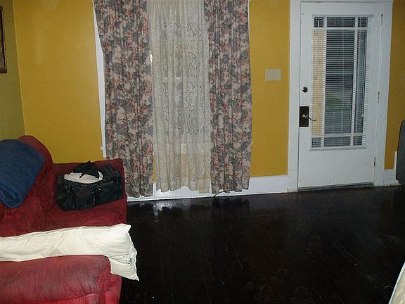 5th image of 23 Glacier Ave