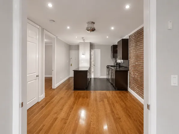 436 West 52nd Street image 1 of 10