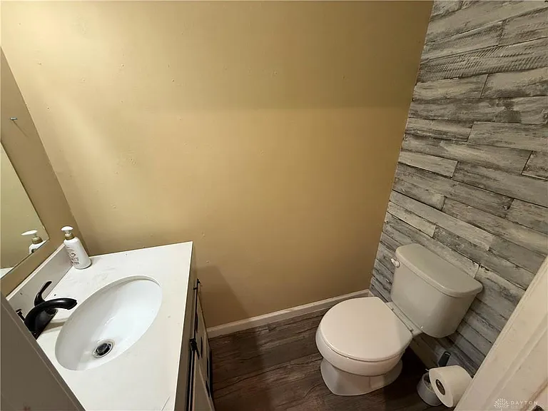 1199 Prem Pl — Photo 6