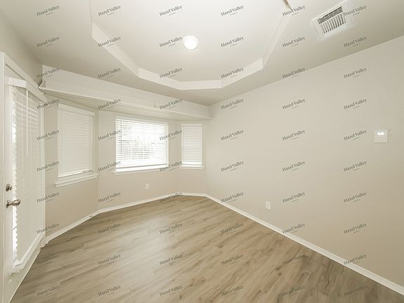 4th image of 600 SW 149th Pl