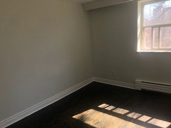 3rd image of 4 Superior Ave #5