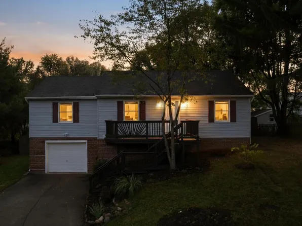 134 Cardinal Ln, Winchester, VA 22602