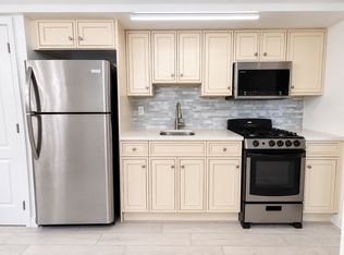 51 Sharrotts Ln FLOOR 1, Staten Island, NY 10309