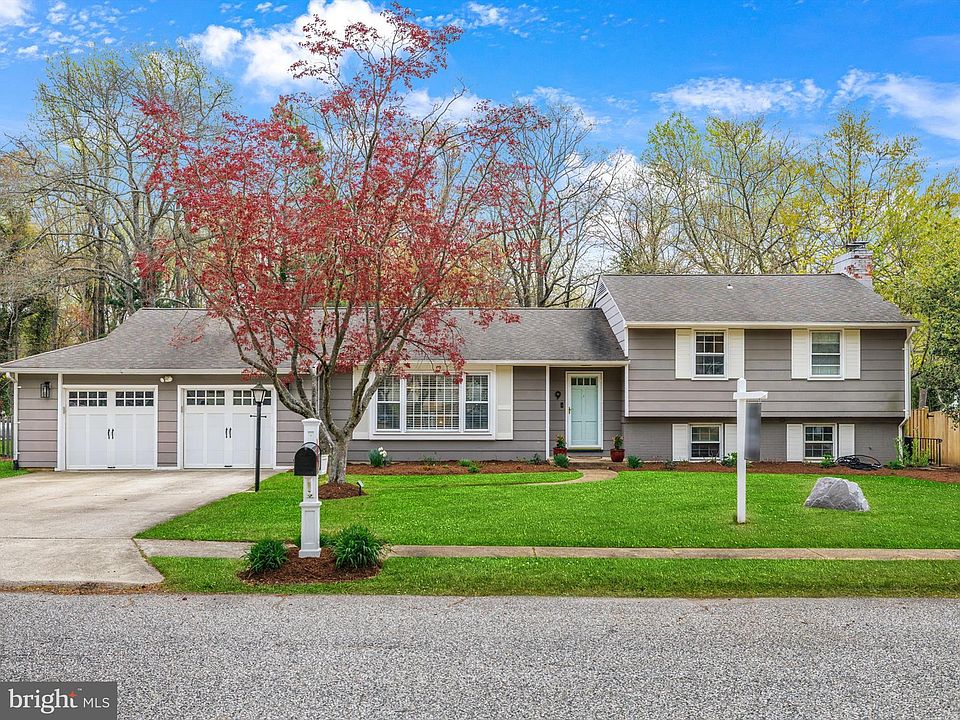 1st image of 9 Romar Dr