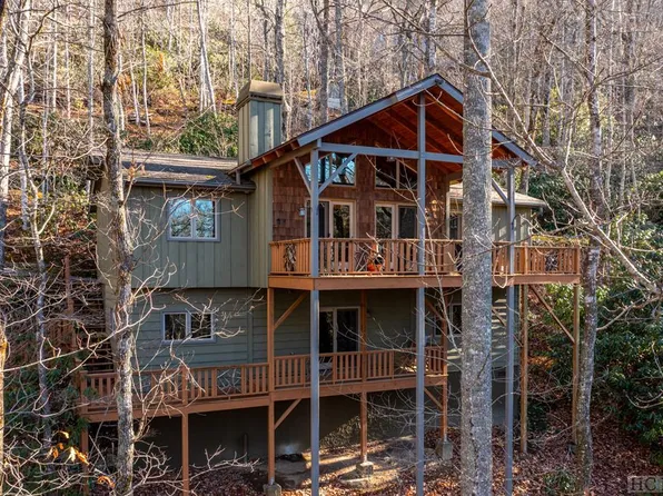 444 Dominion Road, Cashiers, NC 28717