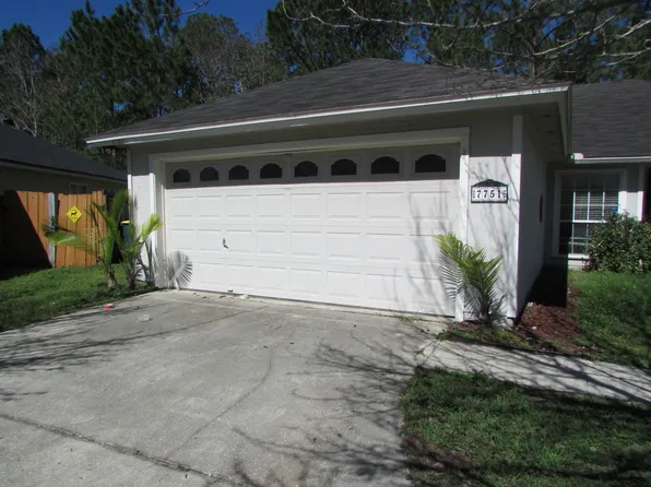 7751 S Fawn Lake Dr, Jacksonville, FL 32256
