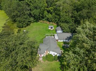 138 Sutton Ave, Oxford, MA 01540