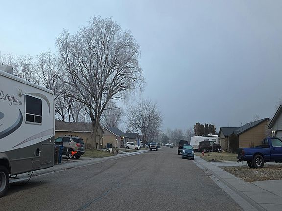 4th image of 3729 S Peoria Way