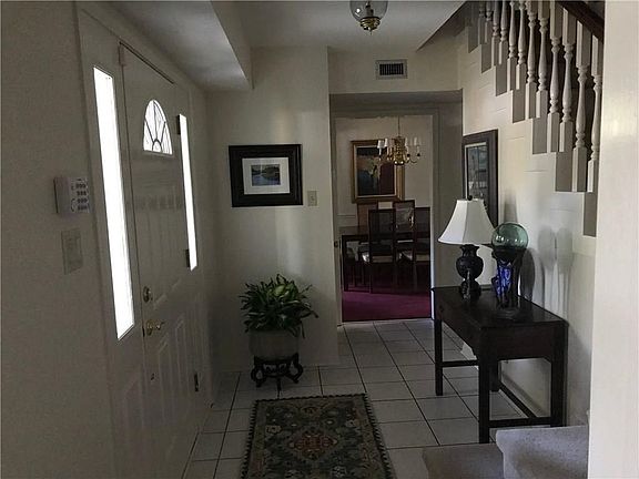 3rd image of 6409 Glasgow Ct