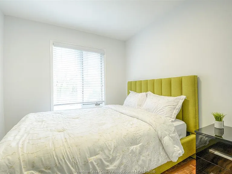 106 Marentette Dr — Photo 30