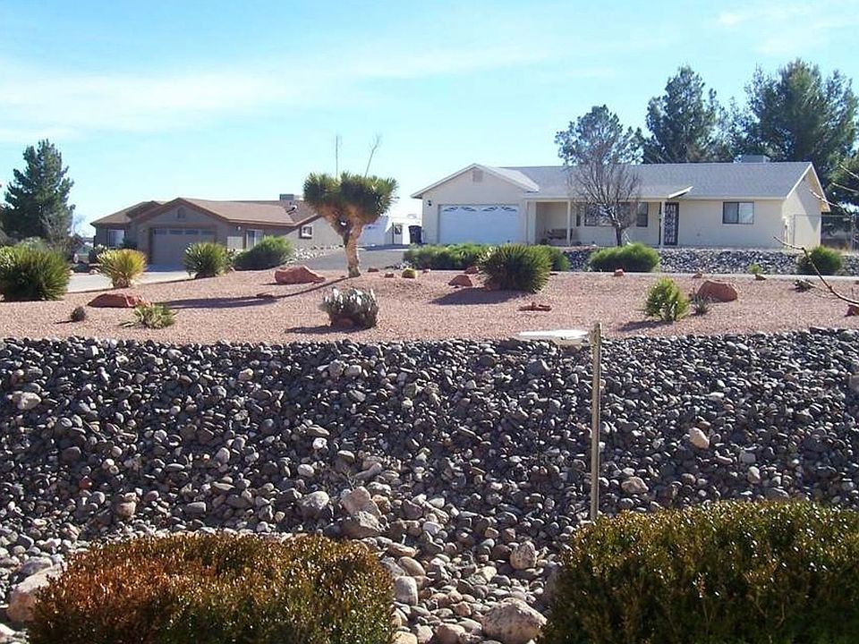 2nd image of 1505 E Ridgeview Dr